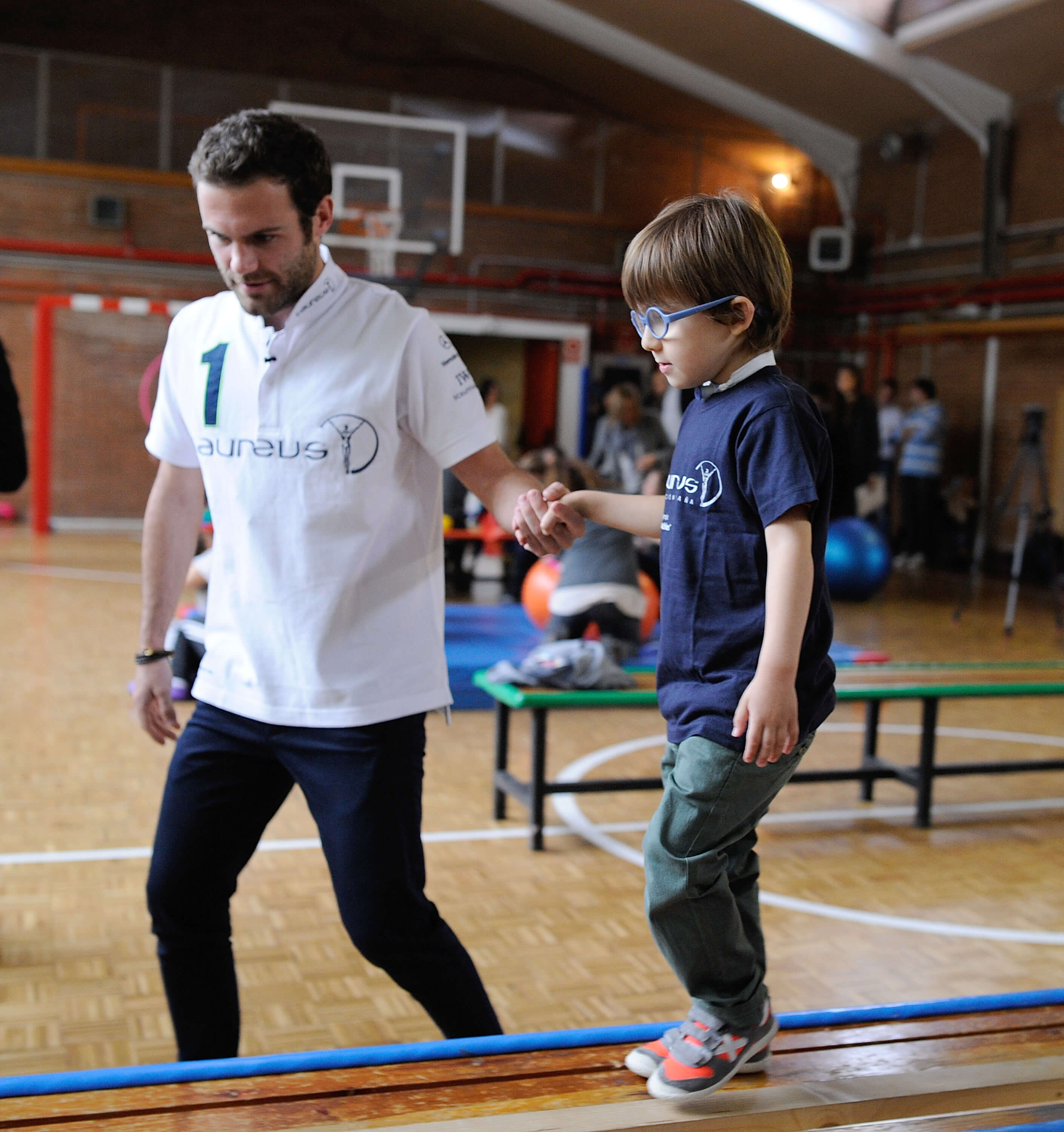 JUAN-MATA-LAUREUS-VISIT-IN-MADRID-4